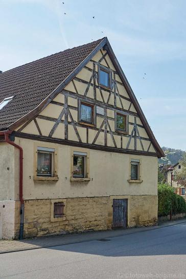 Dahenfeld