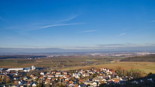 Blick vom Schauberg - im Vordergrund Dahenfeld