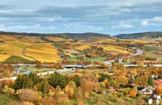 Blick zum Weinsberger Kreuz (A6 und A81)