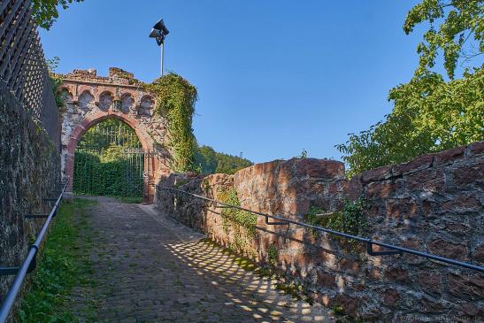 Aufgang zur Burg Miltenberg