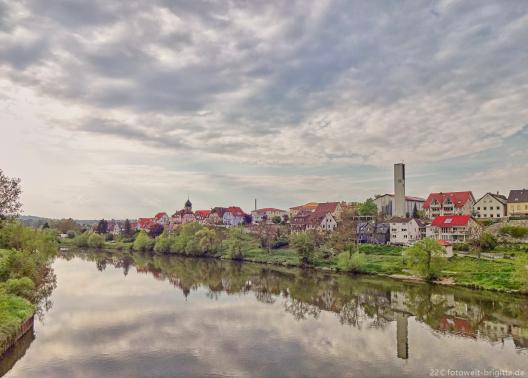 Blick auf Jagstfeld und Neckar