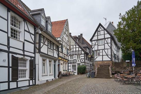 Blick Richtung Kirchtreppe