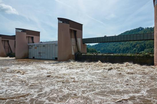 Schleuse mit Übergang